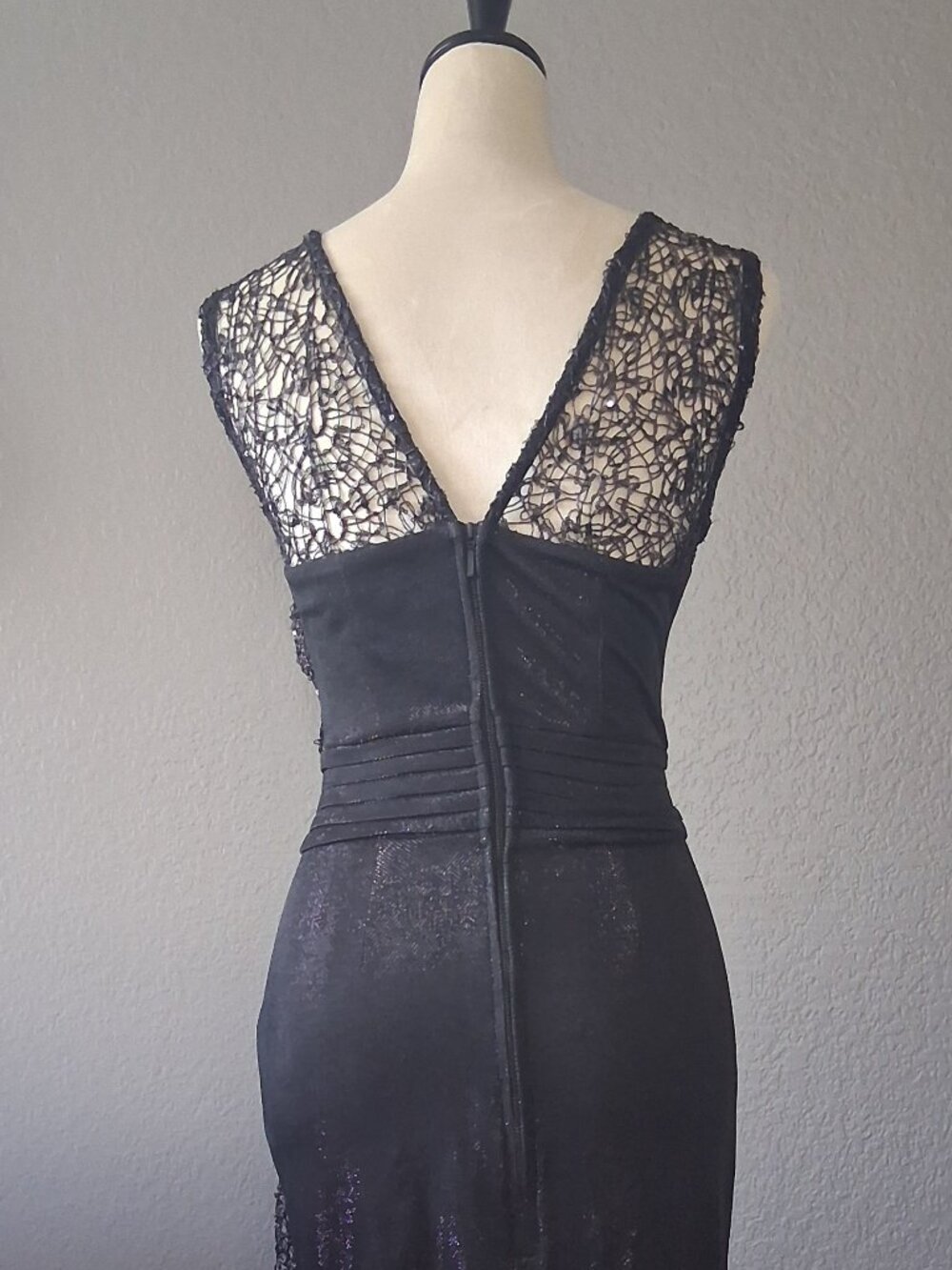 Black Widow Dress - Picture 7 of 10